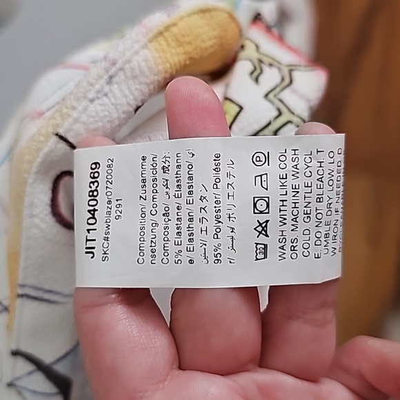 NWOT Graffiti printed Jacket/Blazer - Picture 9 of 10